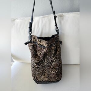 Valentino Garavani Bucket Bag